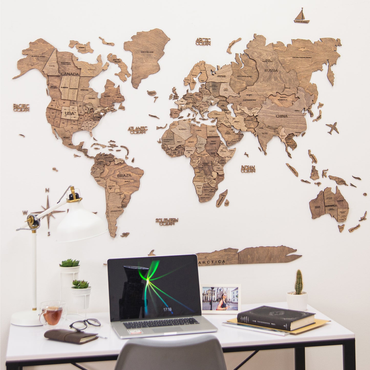 3D Wooden World Map - Terra