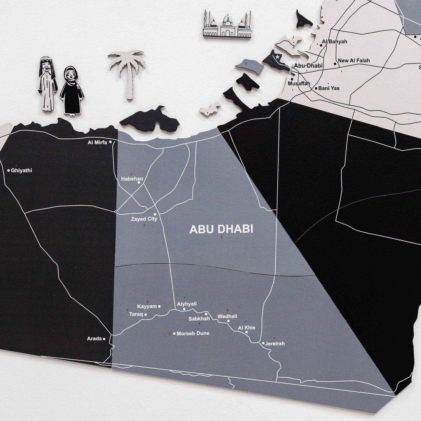 2D Wooden UAE Map - Nordik