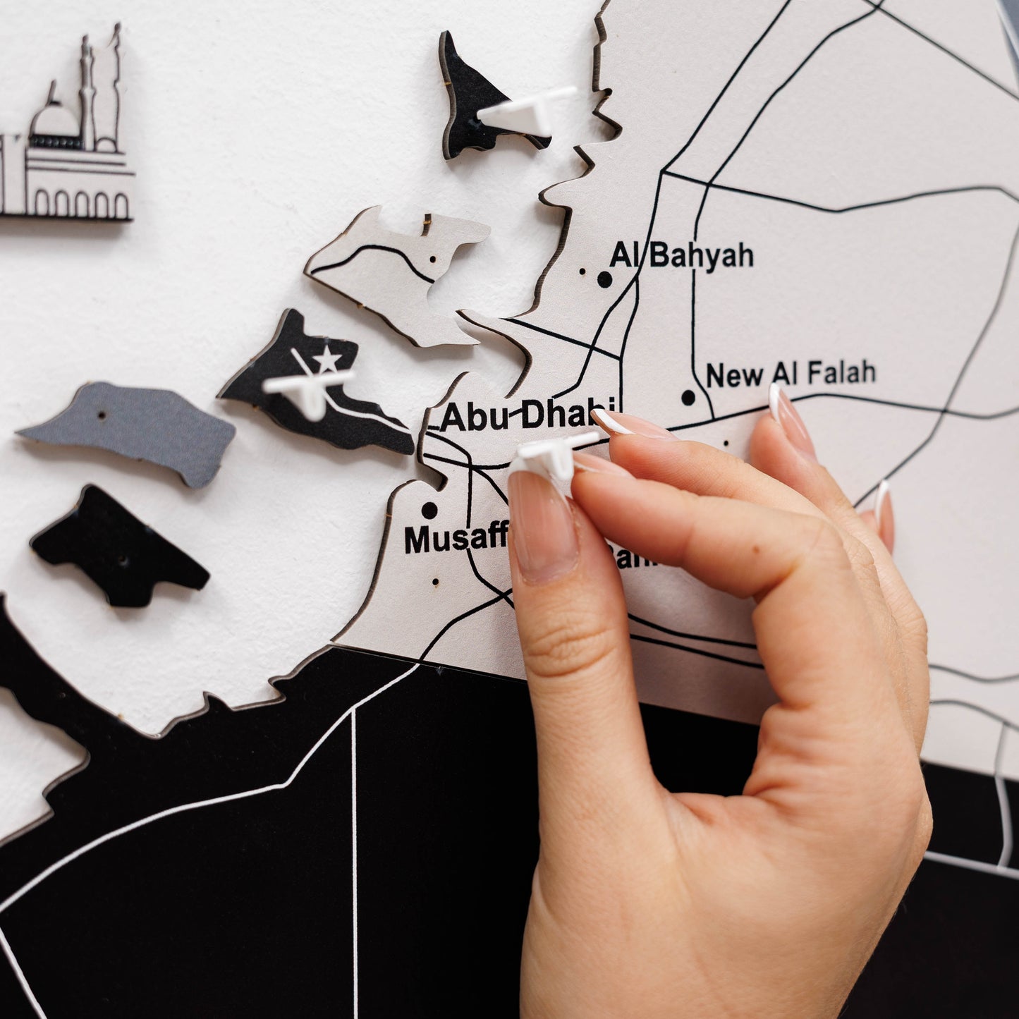 2D Wooden UAE Map - Nordik