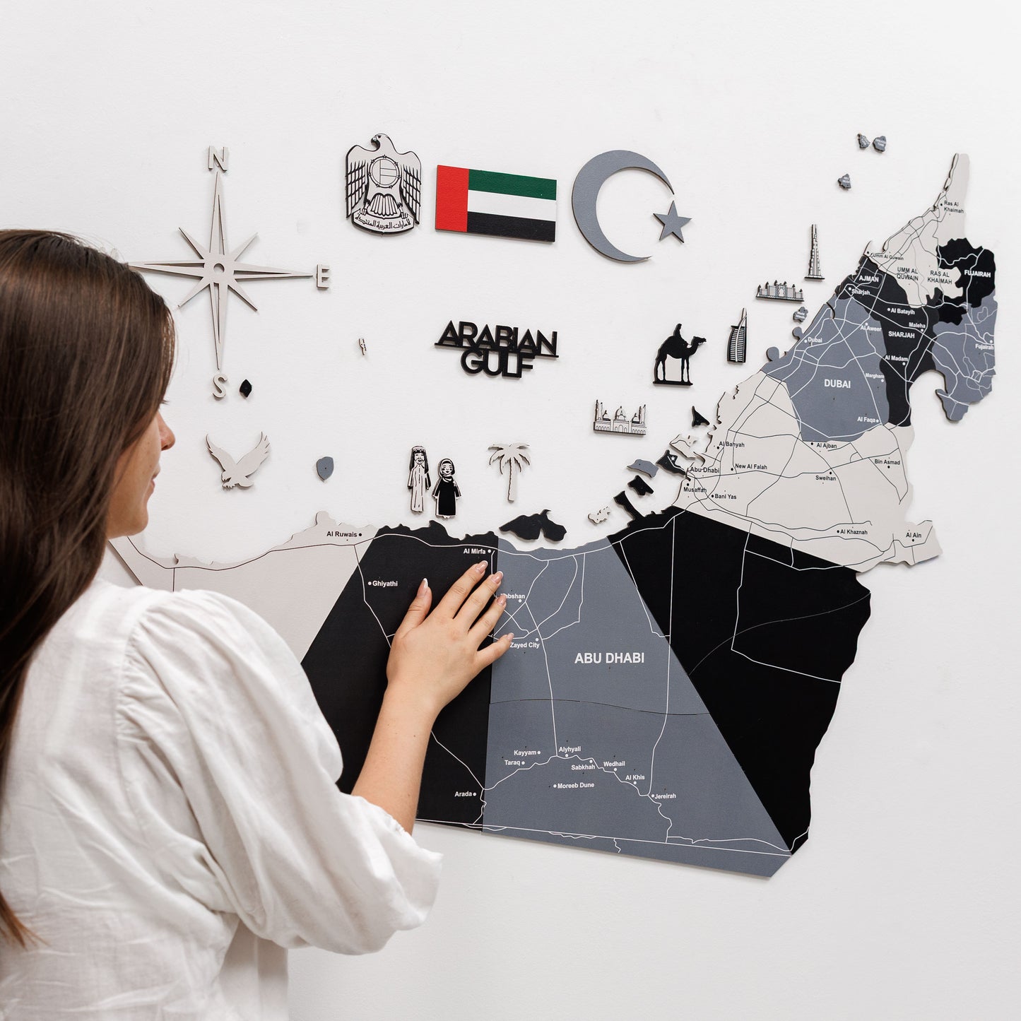 2D Wooden UAE Map - Nordik
