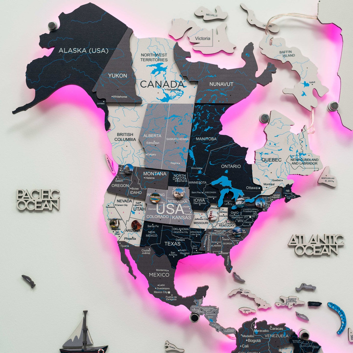 Wooden landmark map accessories – travel-themed décor for home or office