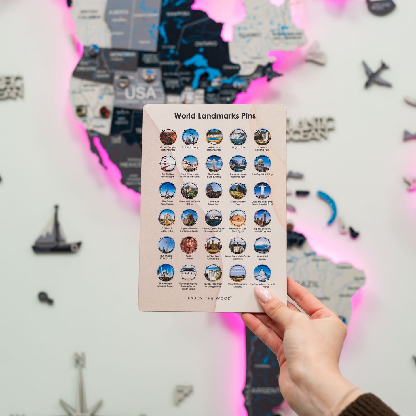 Wooden sightseeing pins – Eiffel, Pyramids, Big Ben and more iconic destinations