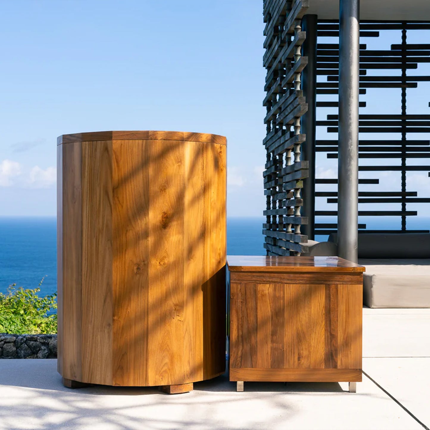 Premium teak Ice Bath for wellness and spa centers in UAE