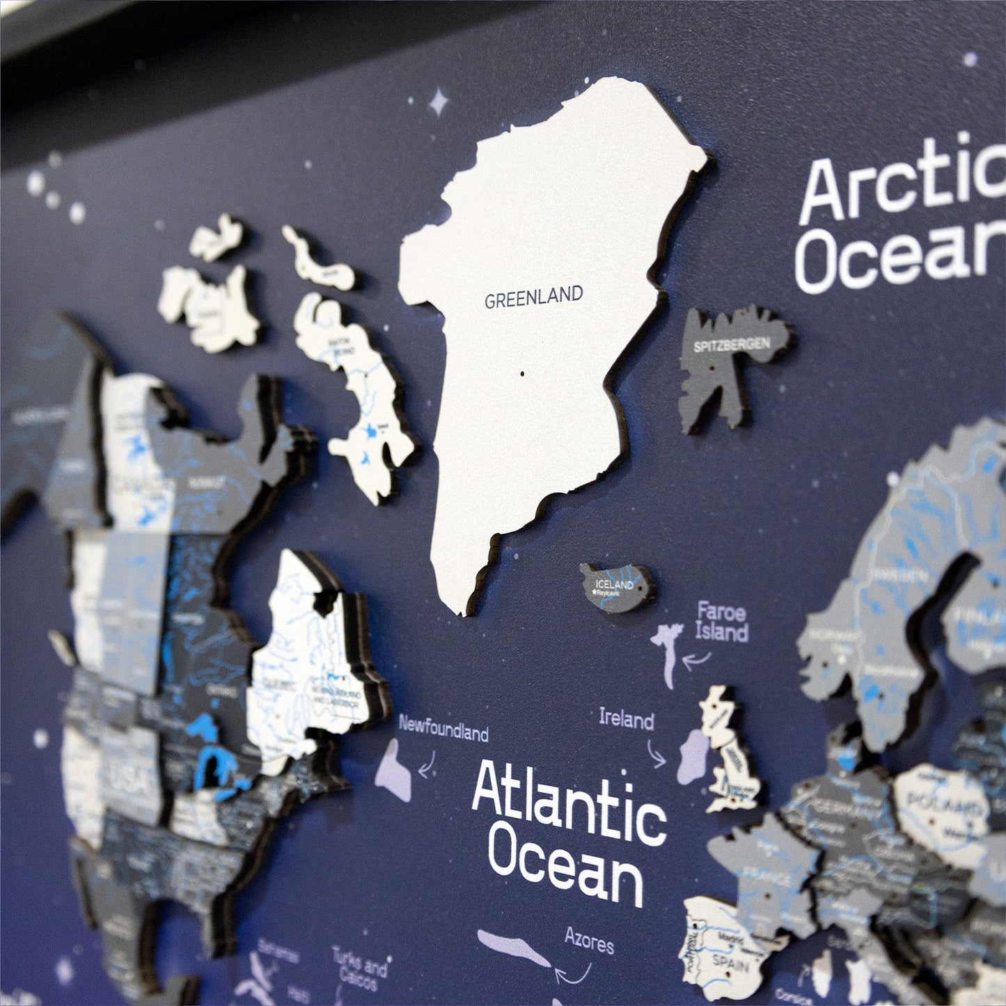 Nordik Space panel wooden world map – ideal UAE National Day or Ramadan gift